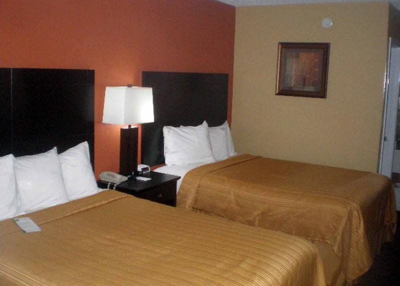 Quality Inn Near Blue Spring Orange City Room photo