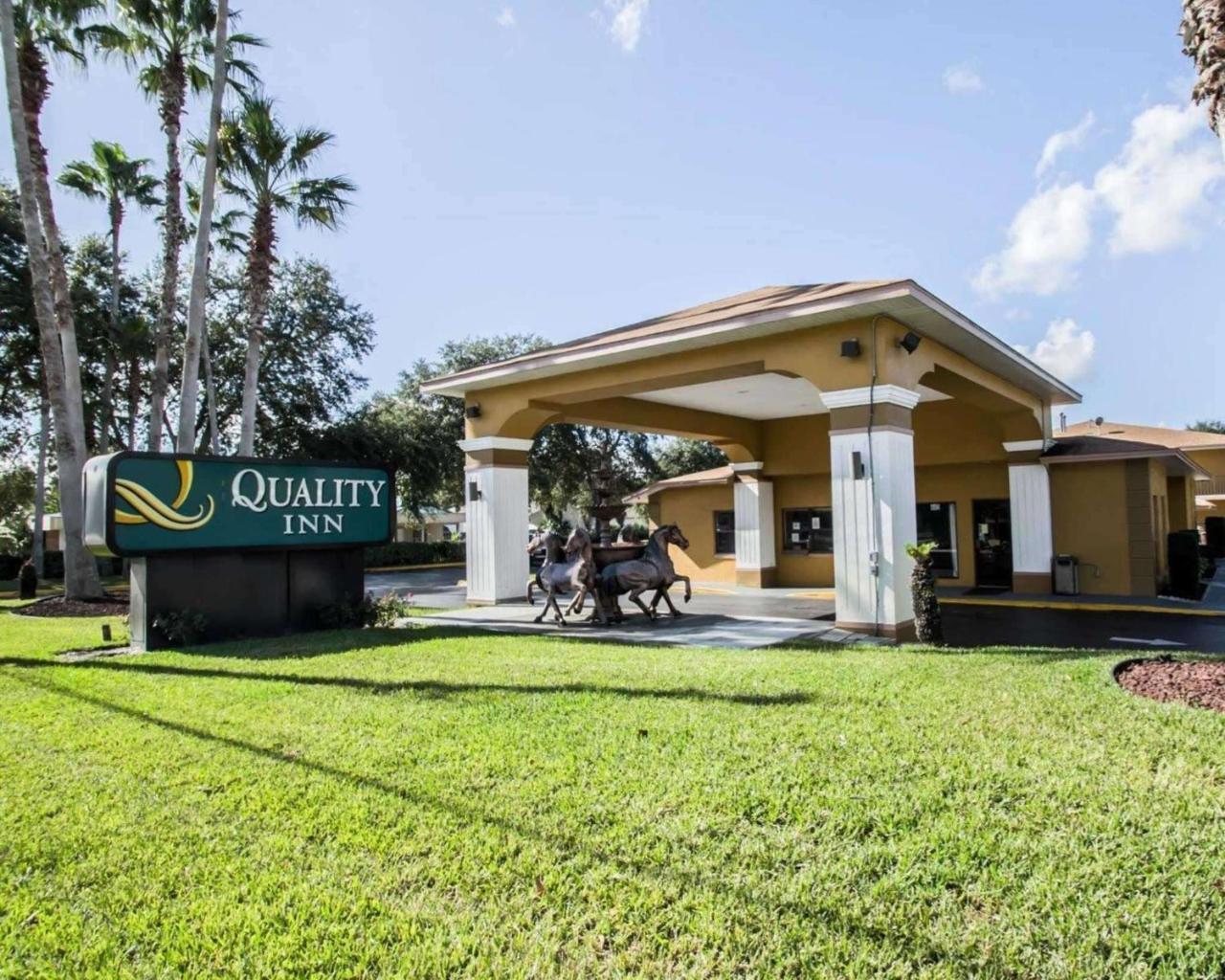 Quality Inn Near Blue Spring Orange City Exterior photo